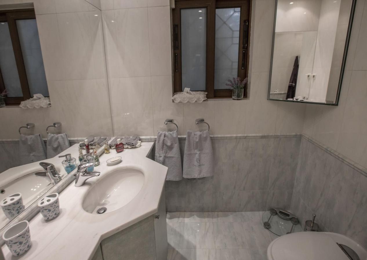 Exceptional Villa In Voula Near The Sea Ateny Zewnętrze zdjęcie