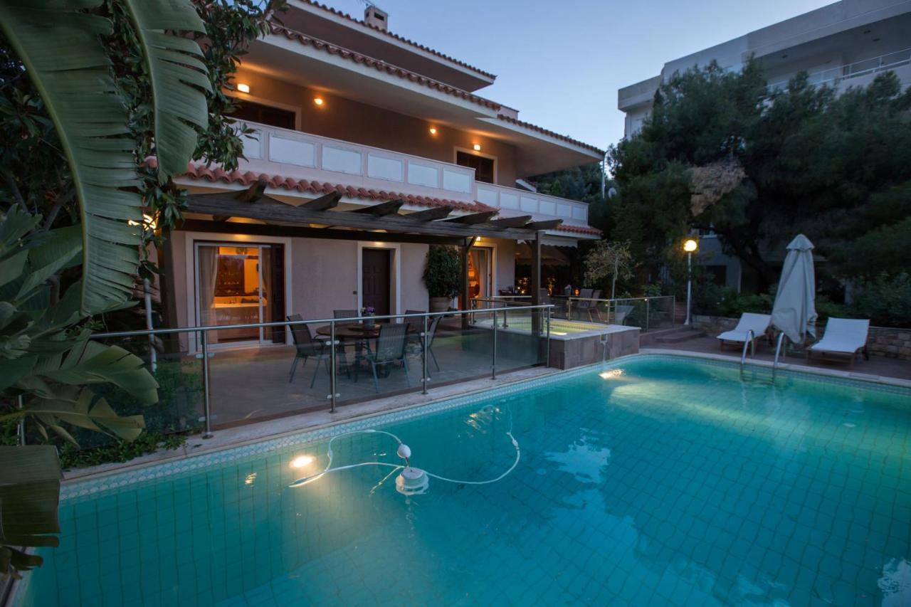 Exceptional Villa In Voula Near The Sea Ateny Zewnętrze zdjęcie
